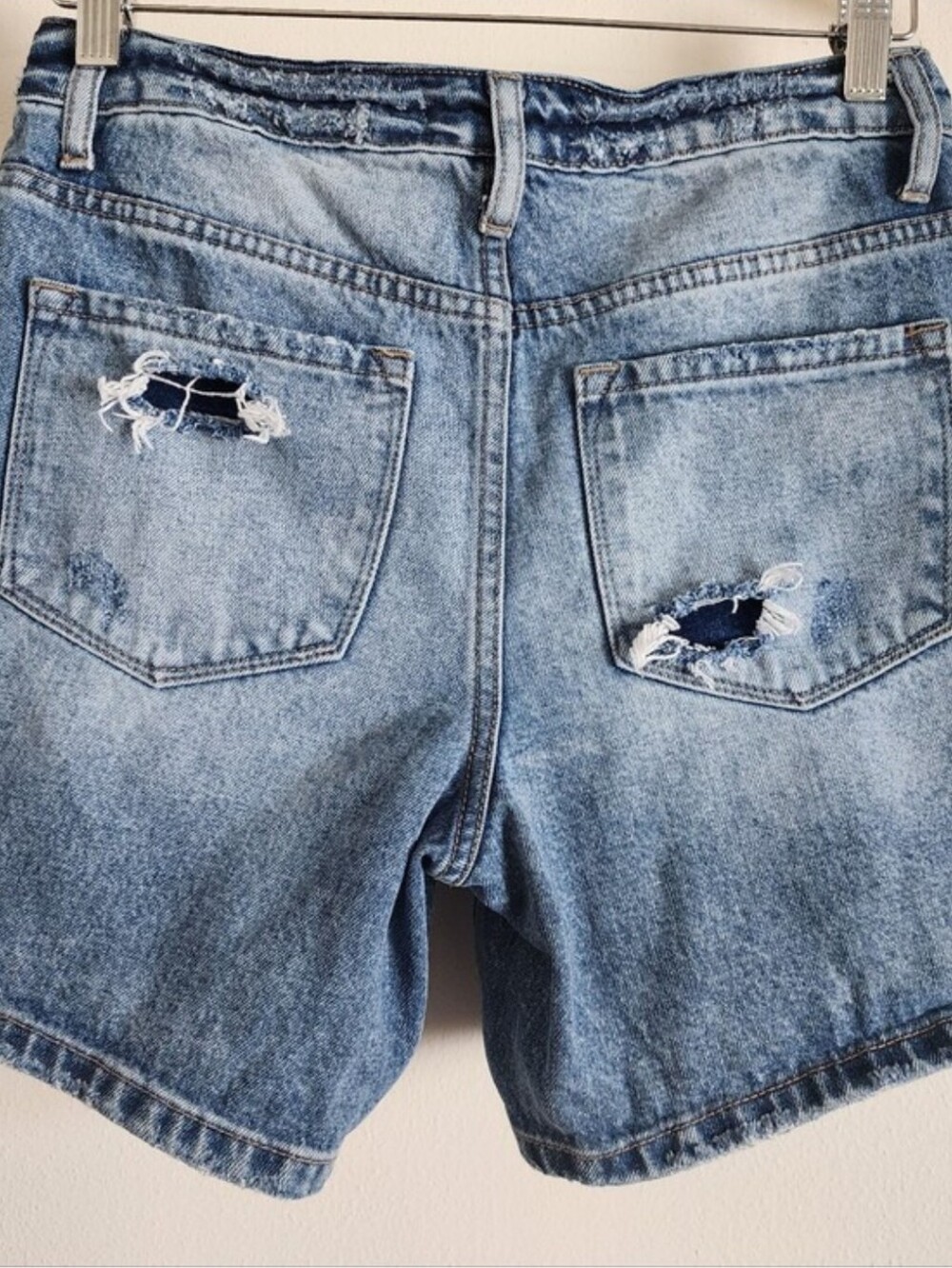 Vervet Juliette High Rise Distressed Denim Shorts Small V2338 Boho Festival EUC - Picture 7 of 9